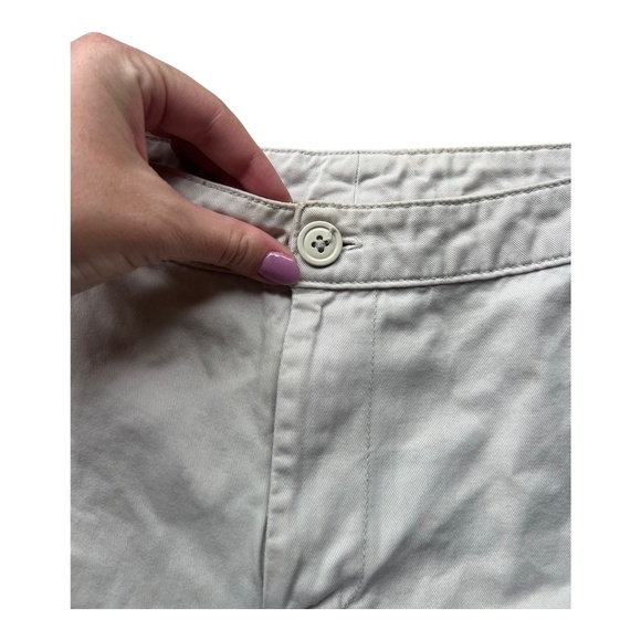 Y2K Light Cream Old Navy Cotton Short Shorts 2.5 in inseam 8 - Picture 2 of 4